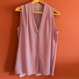 Rose & Olive Women’s Sleeveless Top V- Neck Pink Polka Dot Shell Size Large